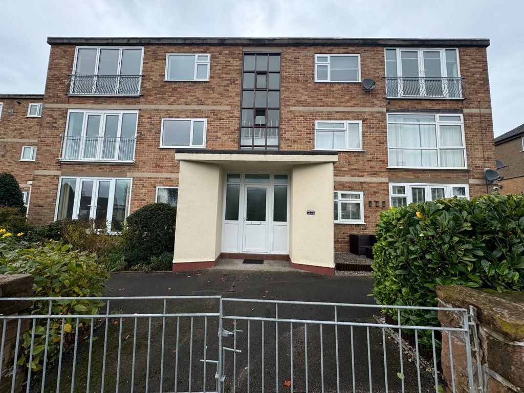 1 bed flat to rentMount Court, Heswall, Wirral CH60