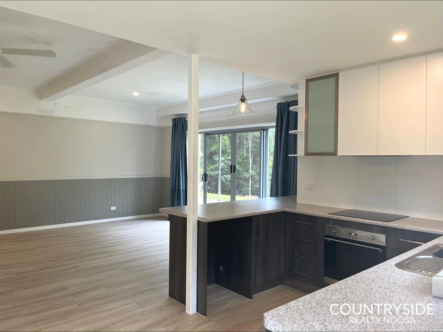 402 Old Tewantin Road, Lake Macdonald QLD 4563