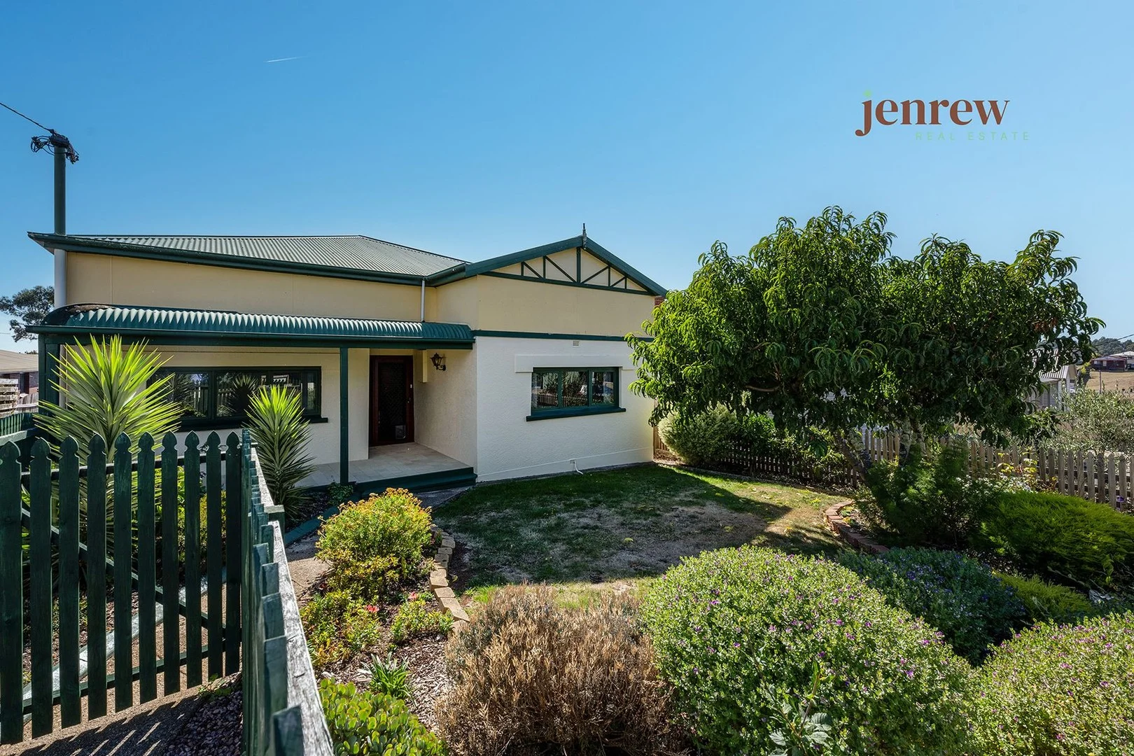 21 Abbott Street, Upper Burnie TAS 7320