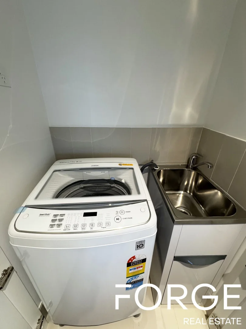 Additional image 12 of 1808n/889 Collins Street, Docklands VIC 3008