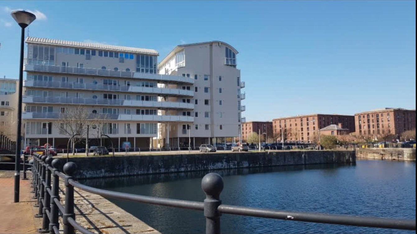 2 Bed Flat, Royal Quay, L3, N1 7GU photo 5