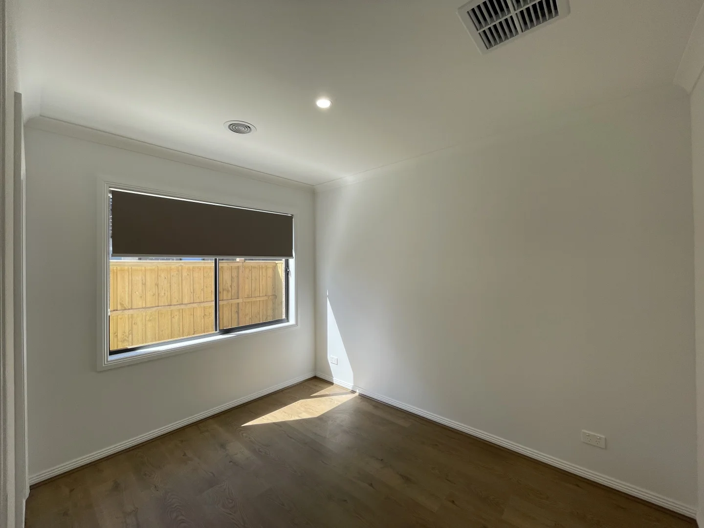 Additional image 22 of 1 Manresh Mews, Fraser Rise VIC 3336