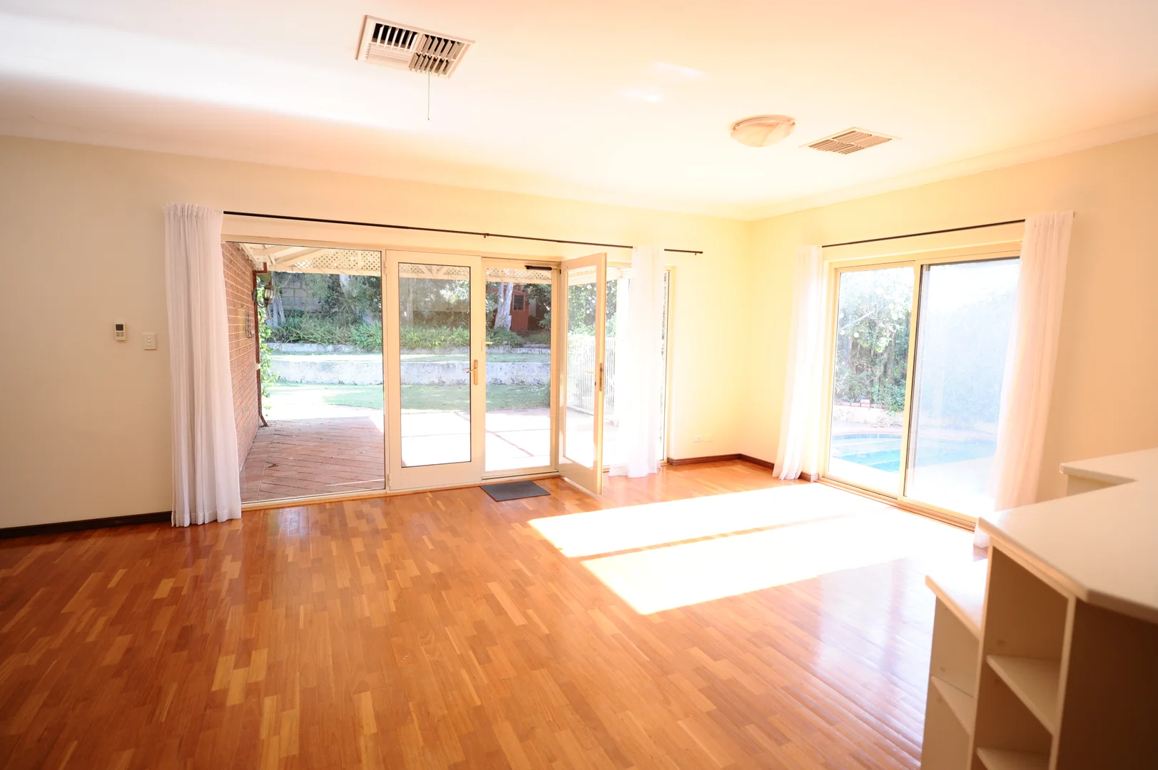 Additional image 6 of 5 Nisbet Rd, Applecross WA 6153