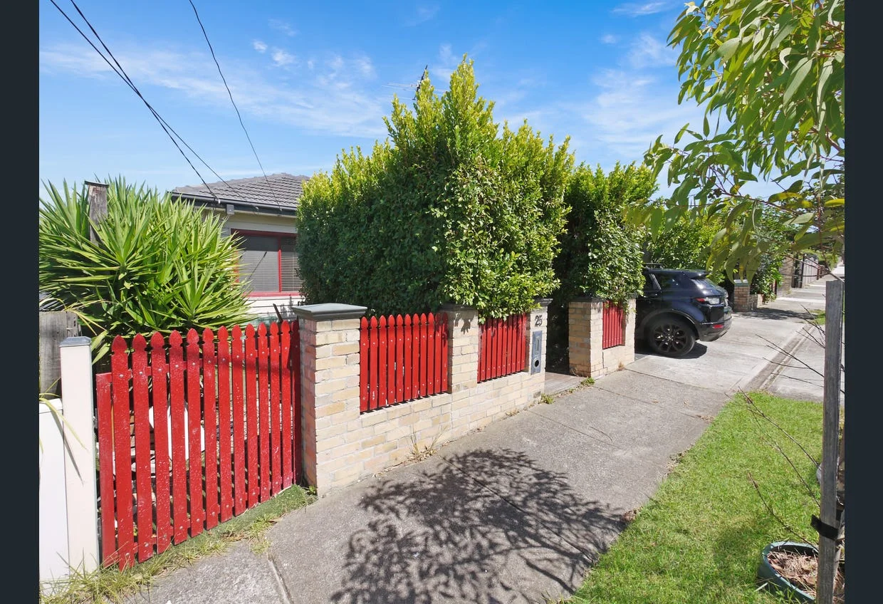 25 Rainer St, Pascoe Vale South VIC 3044