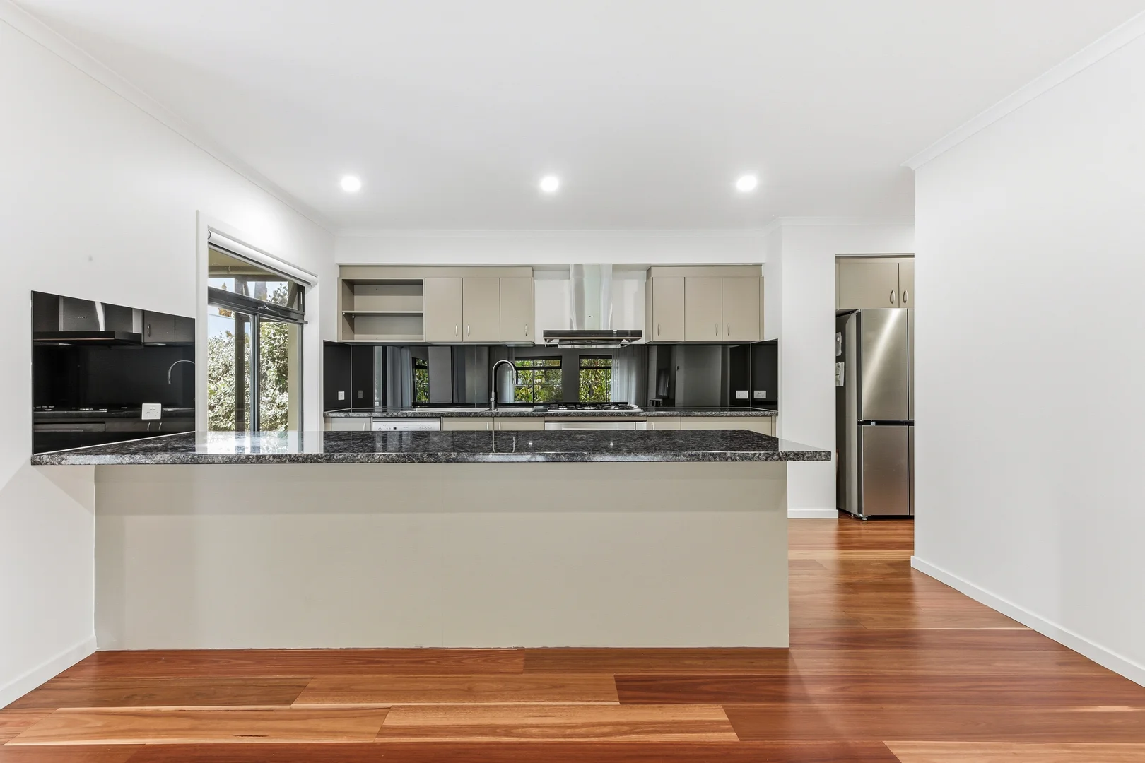 Additional image 2 of 37 Island Point Avenue, Waterways VIC 3195