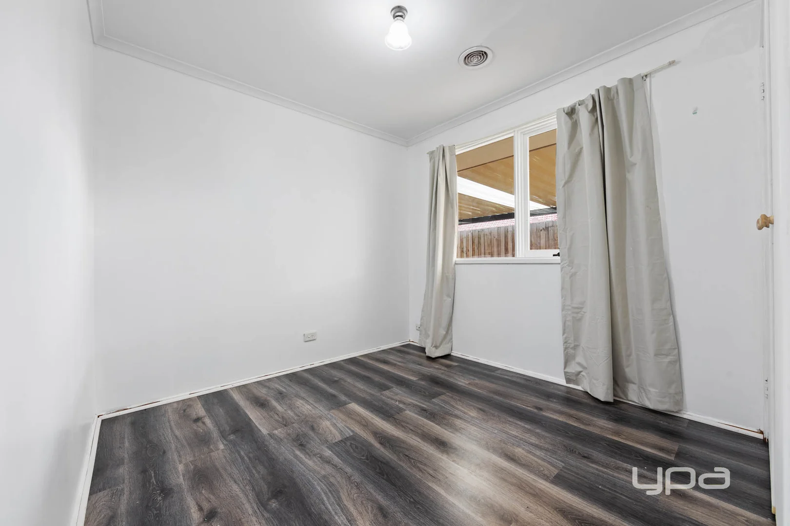 Additional image 6 of 2/2 Terrye Court, Hillside VIC 3037