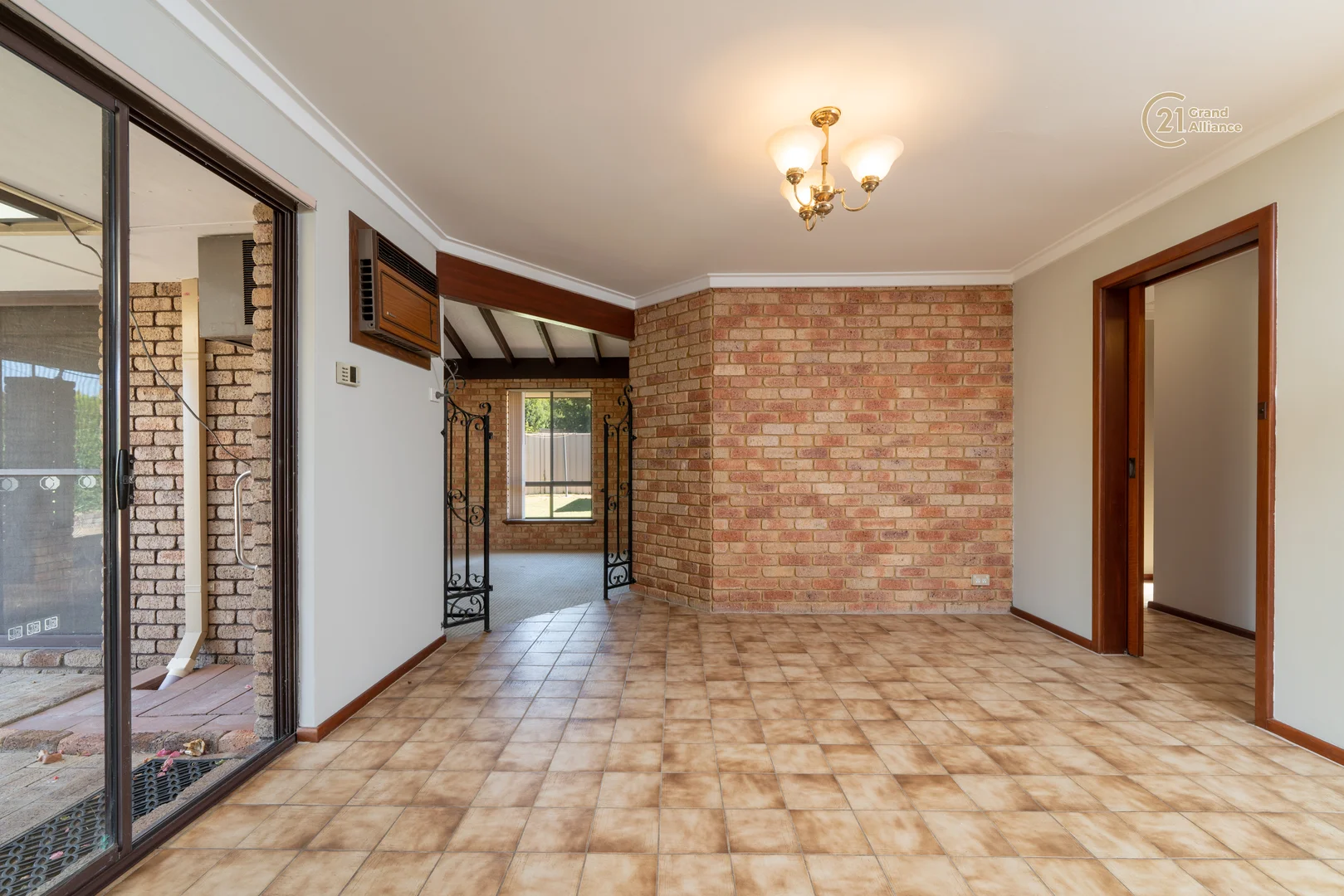 Additional image 10 of 19 Formby Way, Bull Creek WA 6149