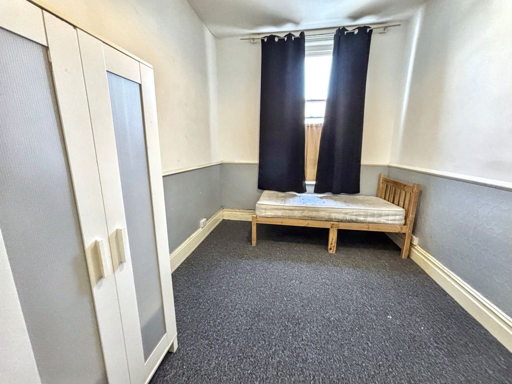 Room to rentGloucester Road, Avonmouth BS11