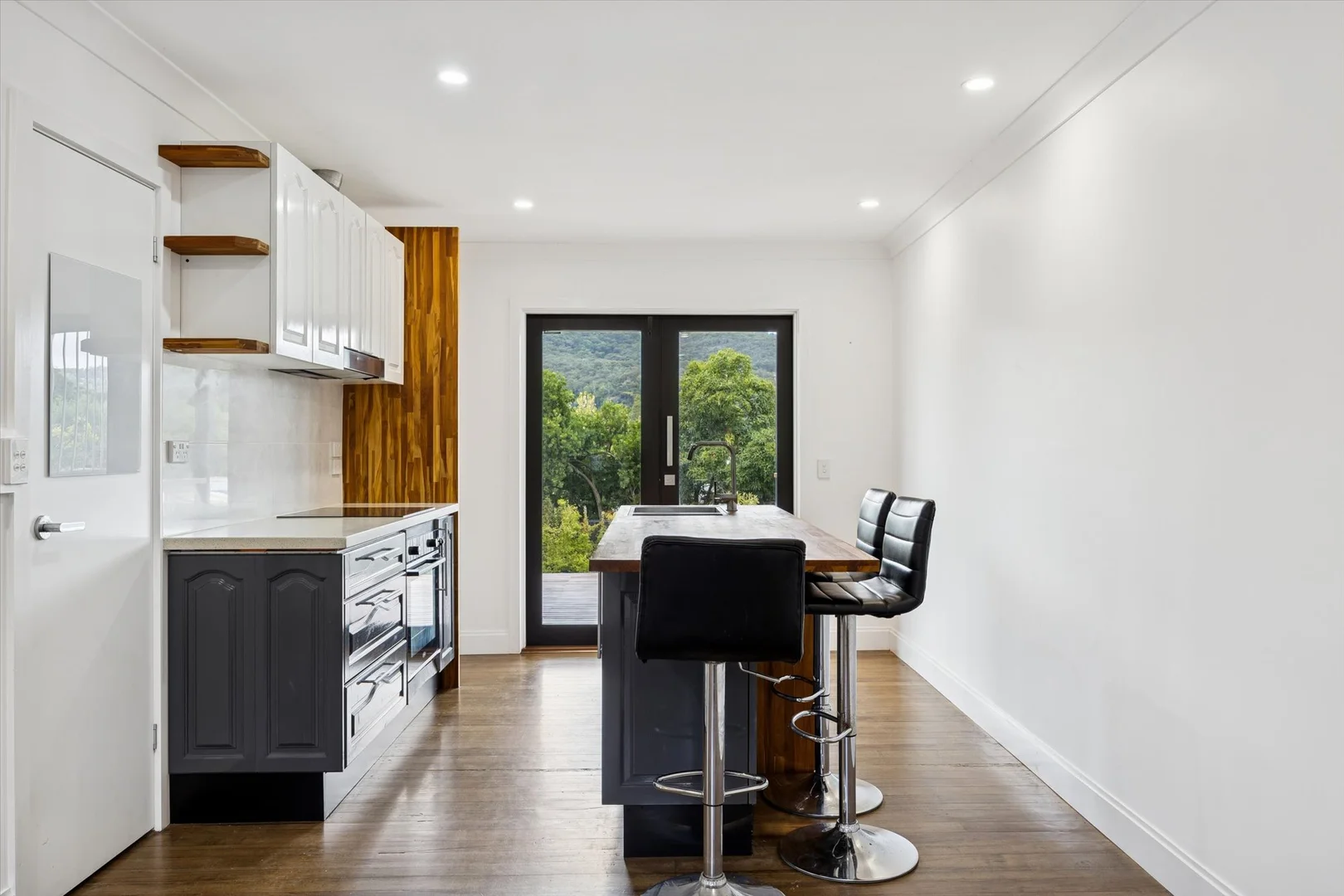Additional image 3 of 2/15 Nathan Street, Ferntree Gully VIC 3156