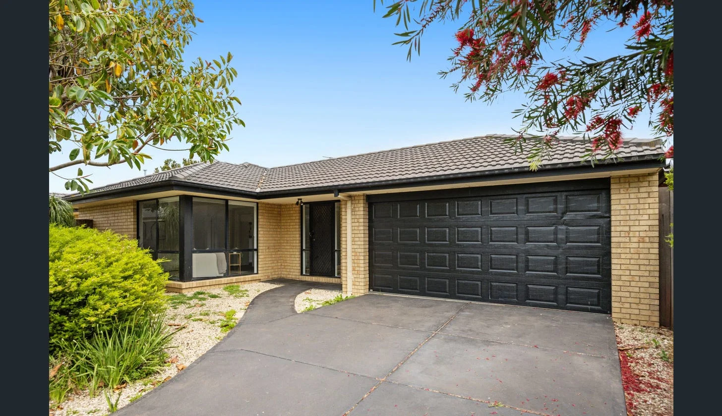 31 Lisburn Way, Berwick VIC 3806