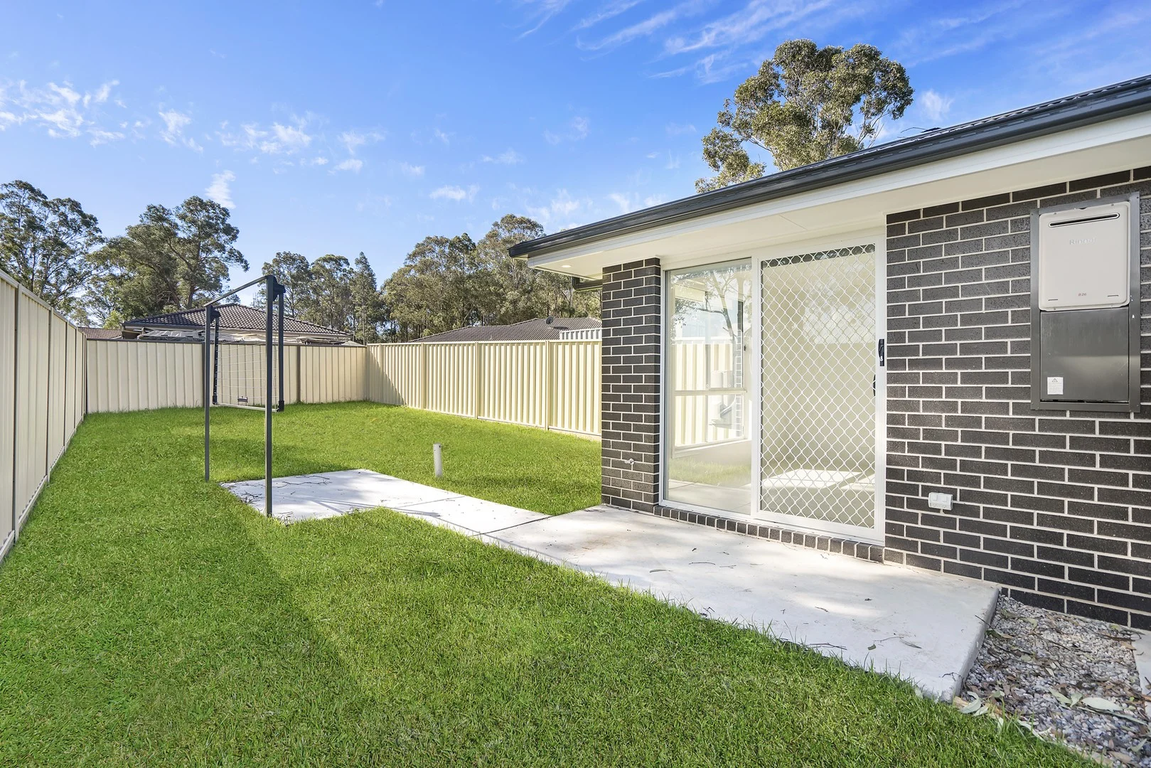 2/12 Casson Avenue, Cessnock NSW 2325