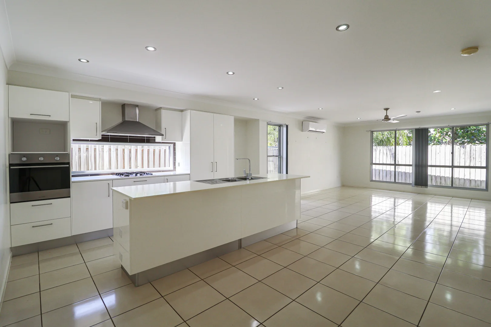 Additional image 3 of 1/13 Sea Prince Circuit, Clinton QLD 4680