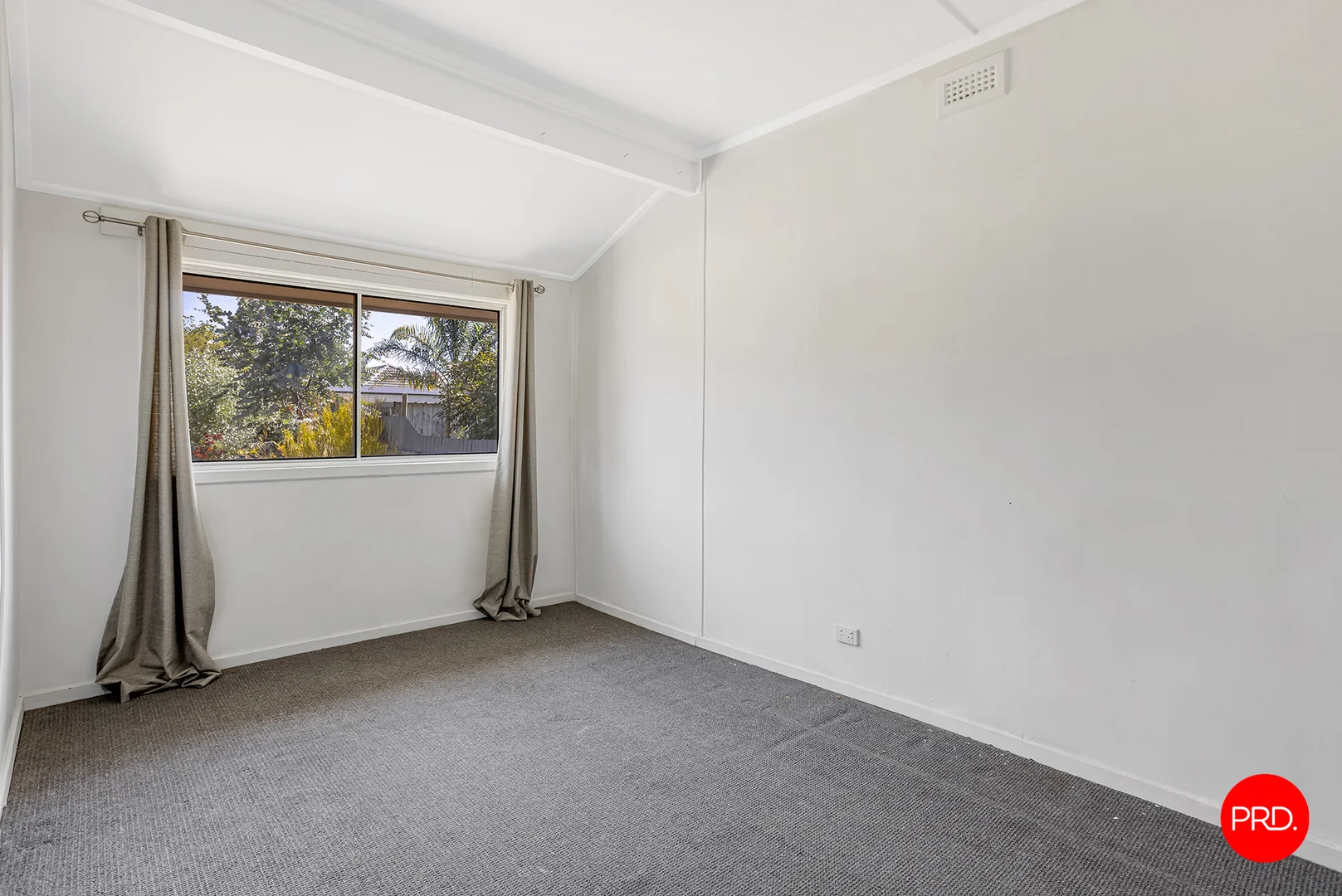 Additional image 7 of 23 Waratah St, White Hills VIC 3550