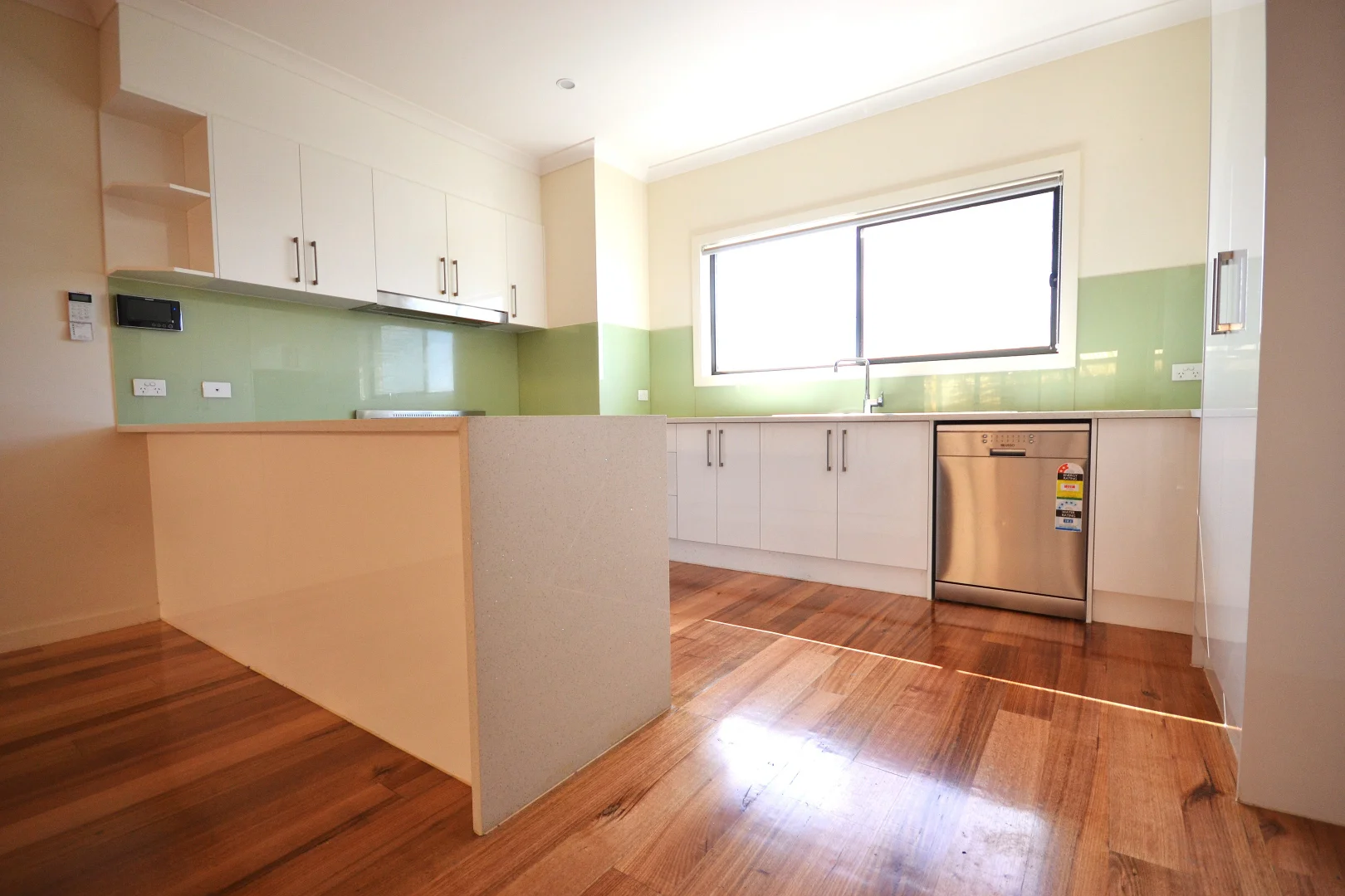 Additional image 4 of 66 Murray Road, Preston VIC 3072