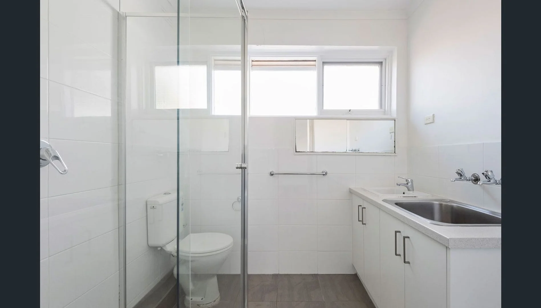 Brunswick West VIC 3055 photo 4