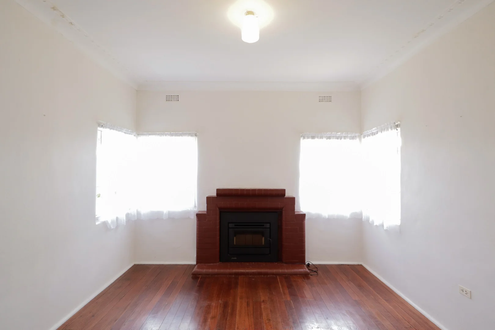 Additional image 5 of 93 Rouse Street, Tenterfield NSW 2372