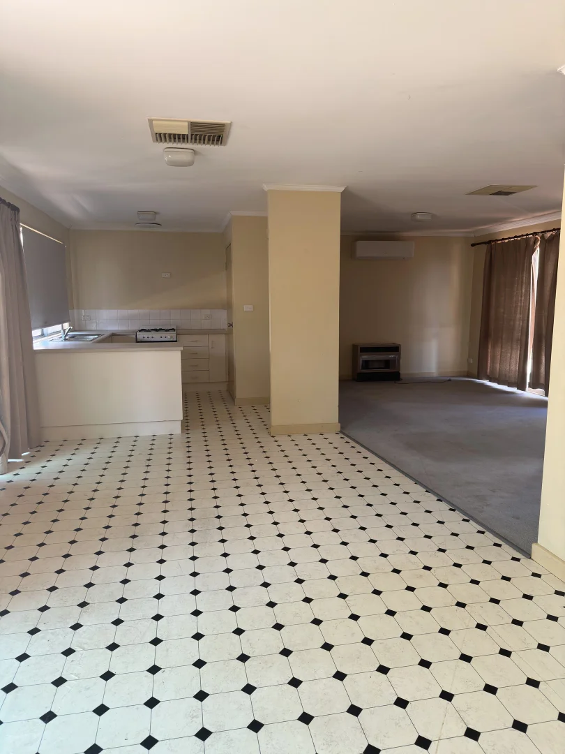 Additional image 7 of 18 Finniss Street, Roxby Downs SA 5725