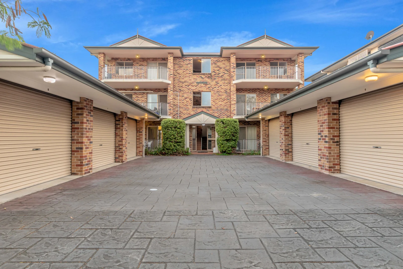 4/98 Pashen Street, Morningside QLD 4170