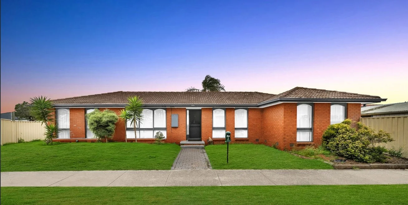 2 Porter Street, Melton South VIC 3338
