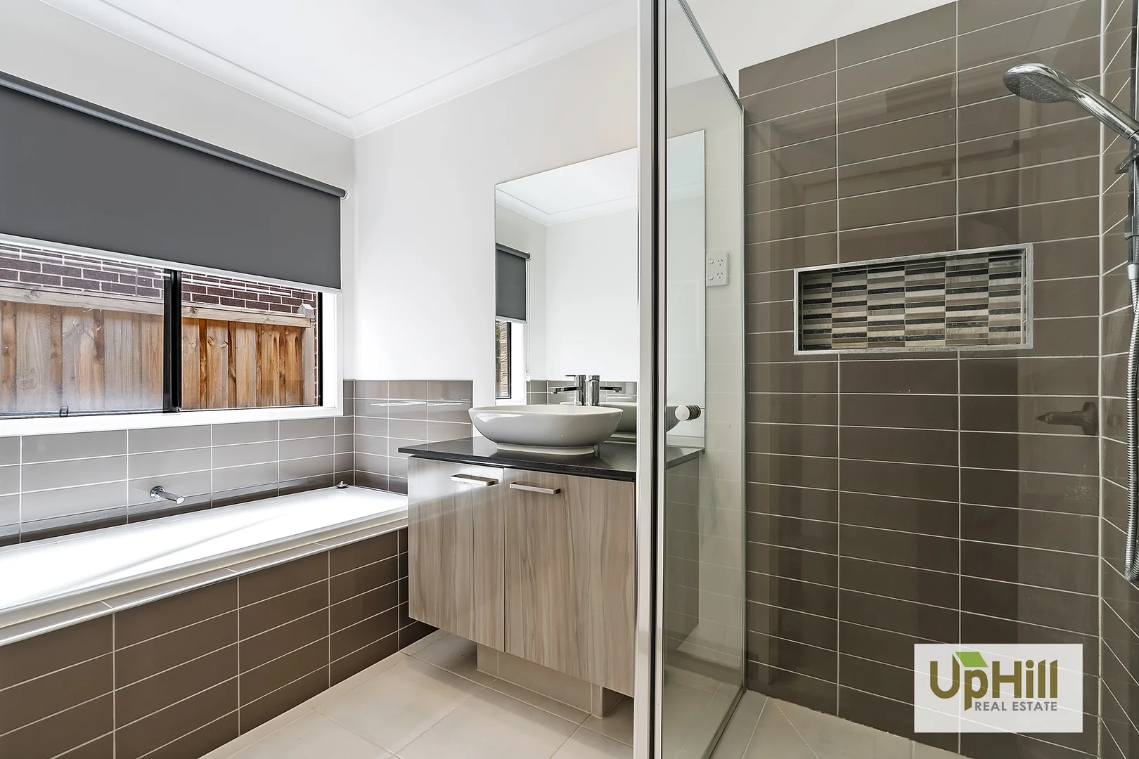 Additional image 14 of 5 Karawarra Circuit, Cranbourne North VIC 3977