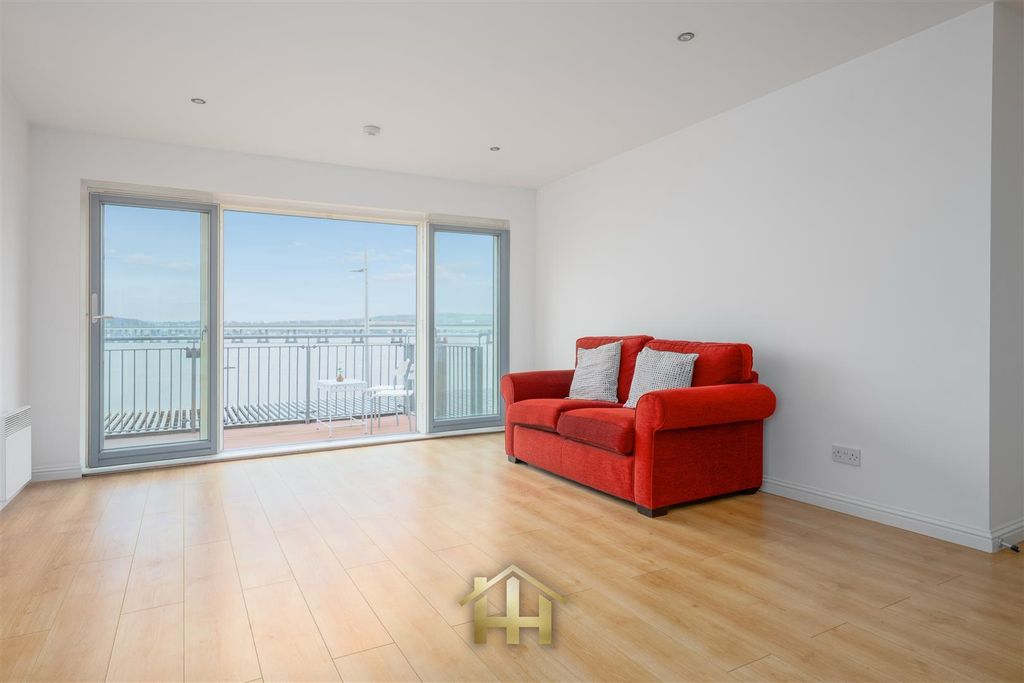 2 bed flat for saleMarine Parade Walk, Dundee DD1 photo 4