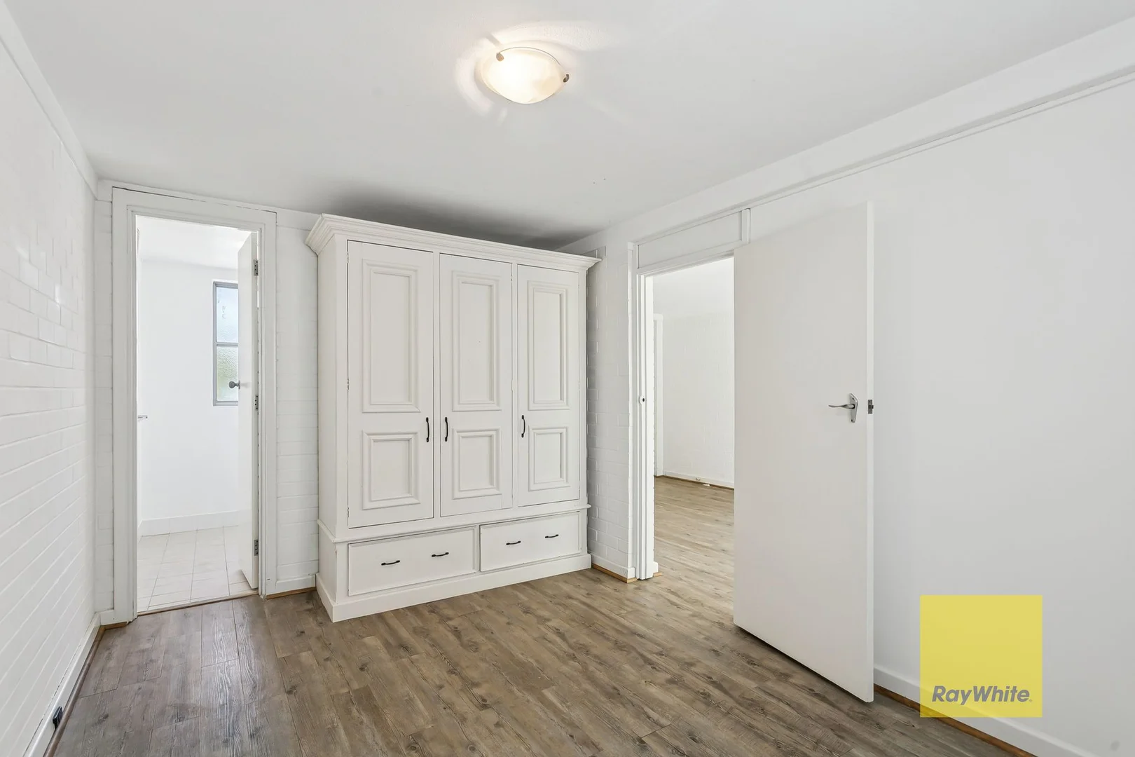 Additional image 8 of 4/74 Broadway, Crawley WA 6009
