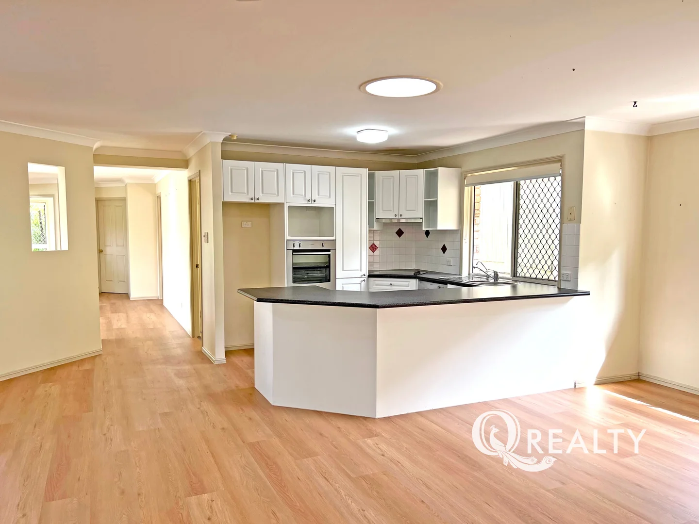 15 Freshwater Circuit, Forest Lake QLD 4078 photo 4