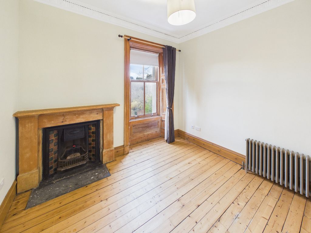 4 bed flat to rentSeafield Road, West End, Dundee DD1 photo 5