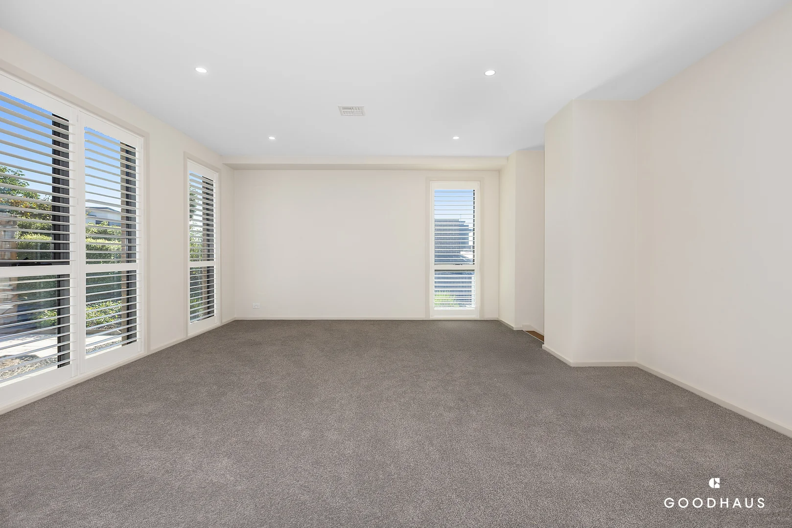 Additional image 6 of 11 Vellacott Street, Denman Prospect ACT 2611