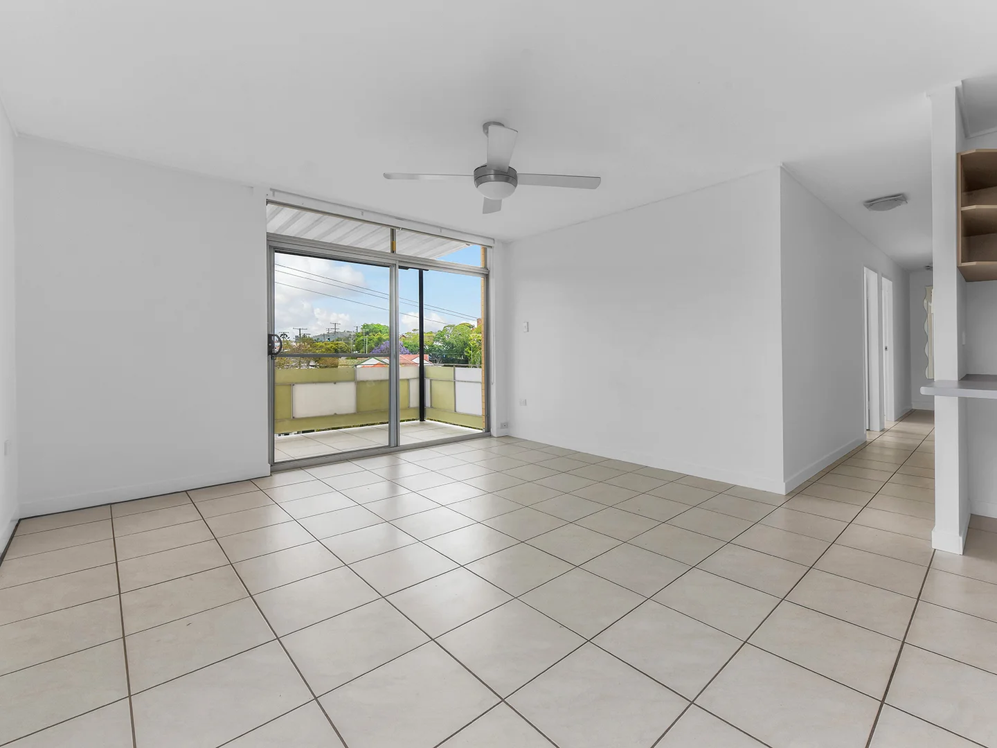Additional image 3 of 4/387 Cavendish Road, Coorparoo QLD 4151