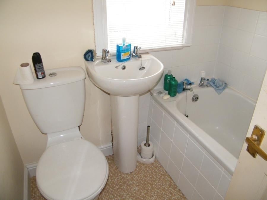 4 Bed Terraced House, Bristol, BS7, N1 7GU photo 4