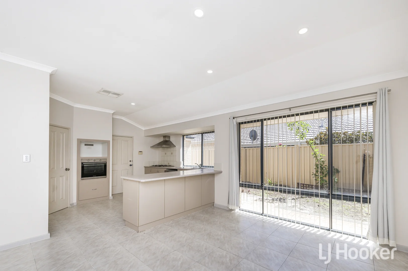 Additional image 3 of 16 Marginata Parkway, Canning Vale WA 6155
