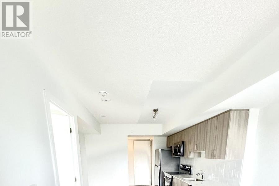 Additional image 8 of 556 Marlee Avenue, Toronto, ON, M6B0B1
