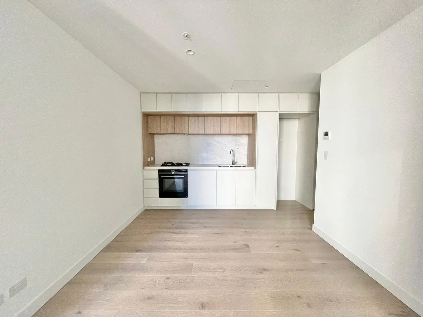 2b2b/648 Lonsdale St, Melbourne VIC 3000