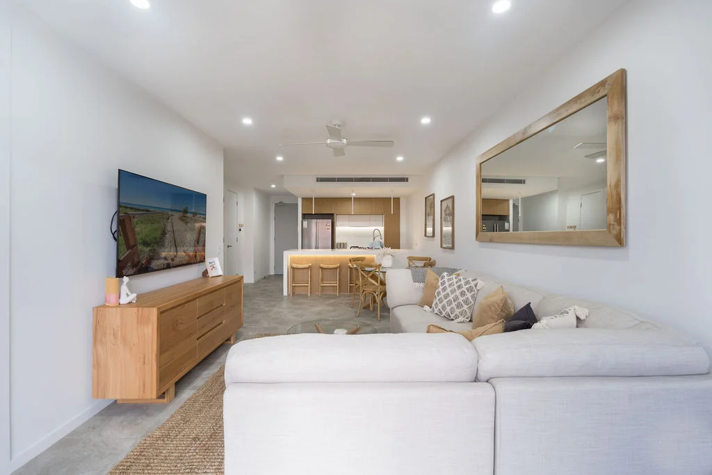 206/95 Old Burleigh Road, Broadbeach QLD 4218