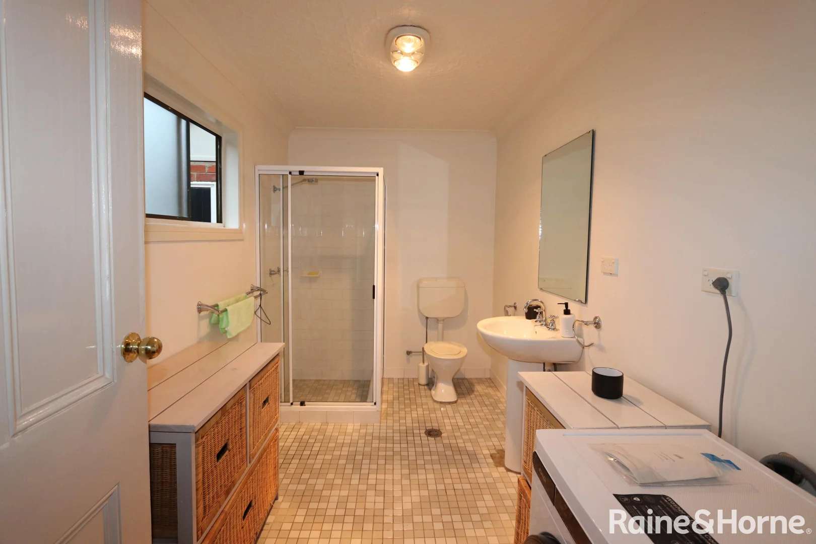 Additional image 10 of 221A George Street, Bathurst NSW 2795