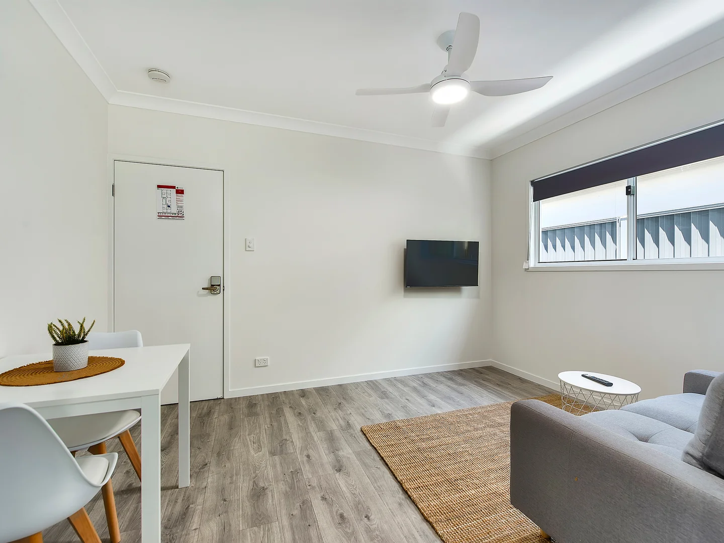 77 Connaught Street, Sandgate QLD 4017 photo 3