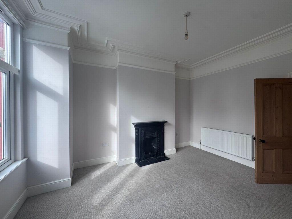 Additional image 3 of 2 bed flat to rentHydro Avenue, West Kirby CH48