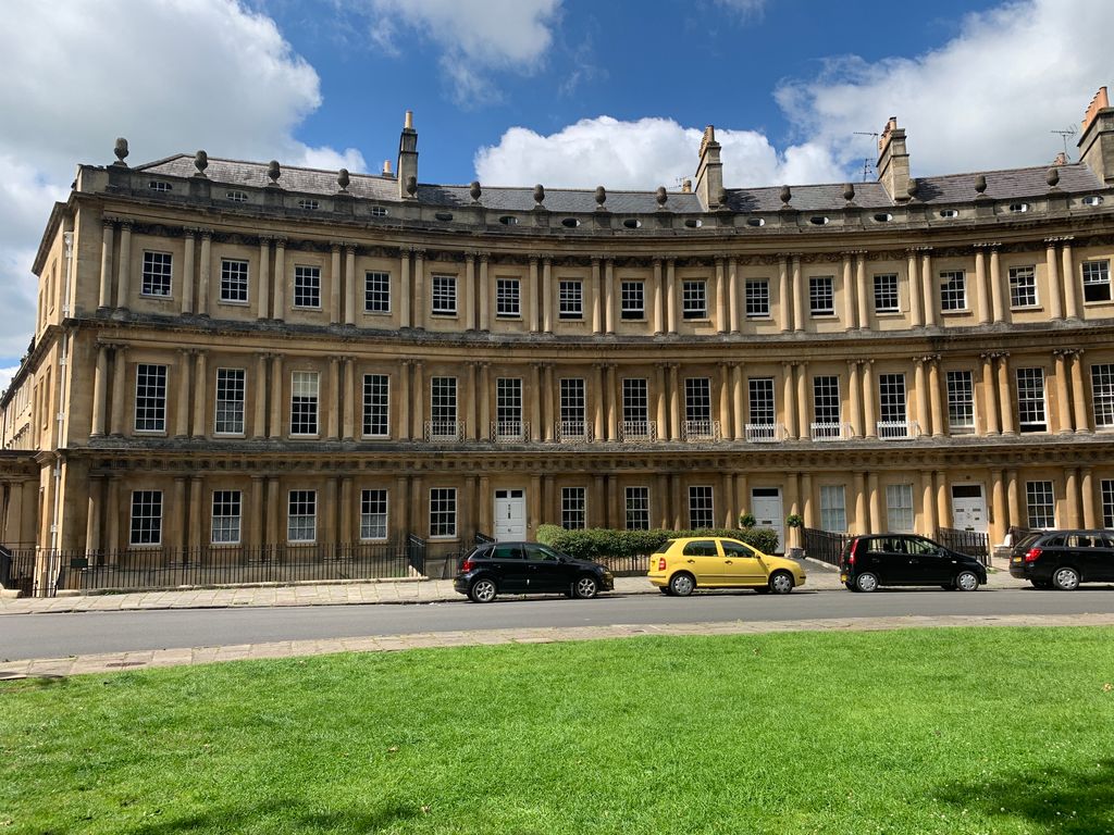 4 bed flat to rentThe Circus, Bath BA1