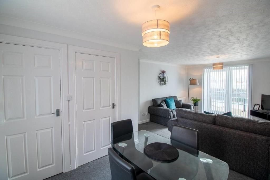 1 bed flat to rentHarbour Walk, Hartlepool TS24 photo 4