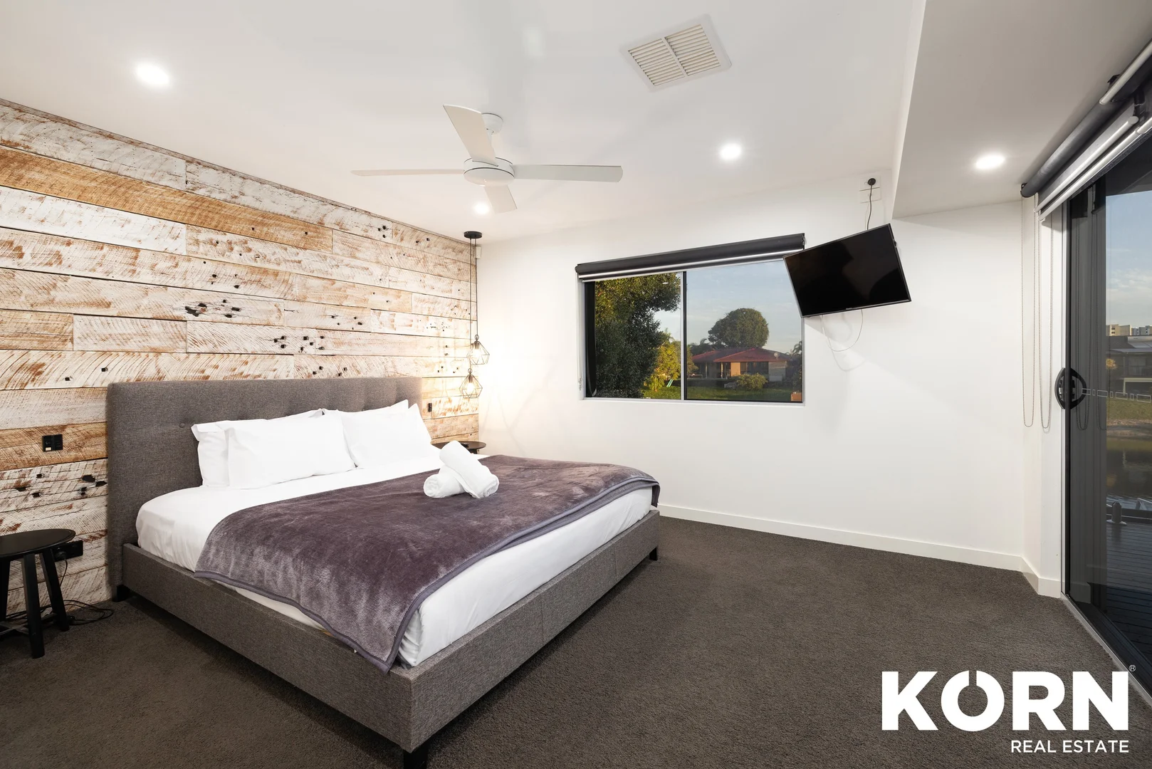 Additional image 15 of 26 Coobowie Street, Broadbeach Waters QLD 4218