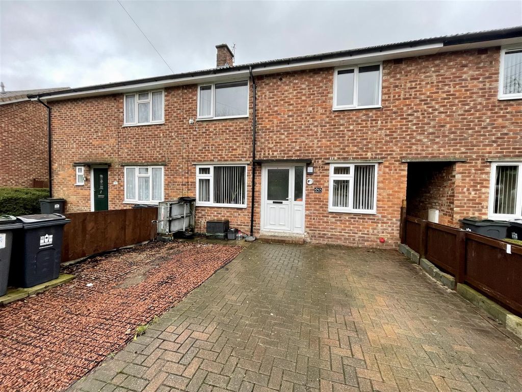 3 bed terraced house for saleFountains View, Darlington DL3