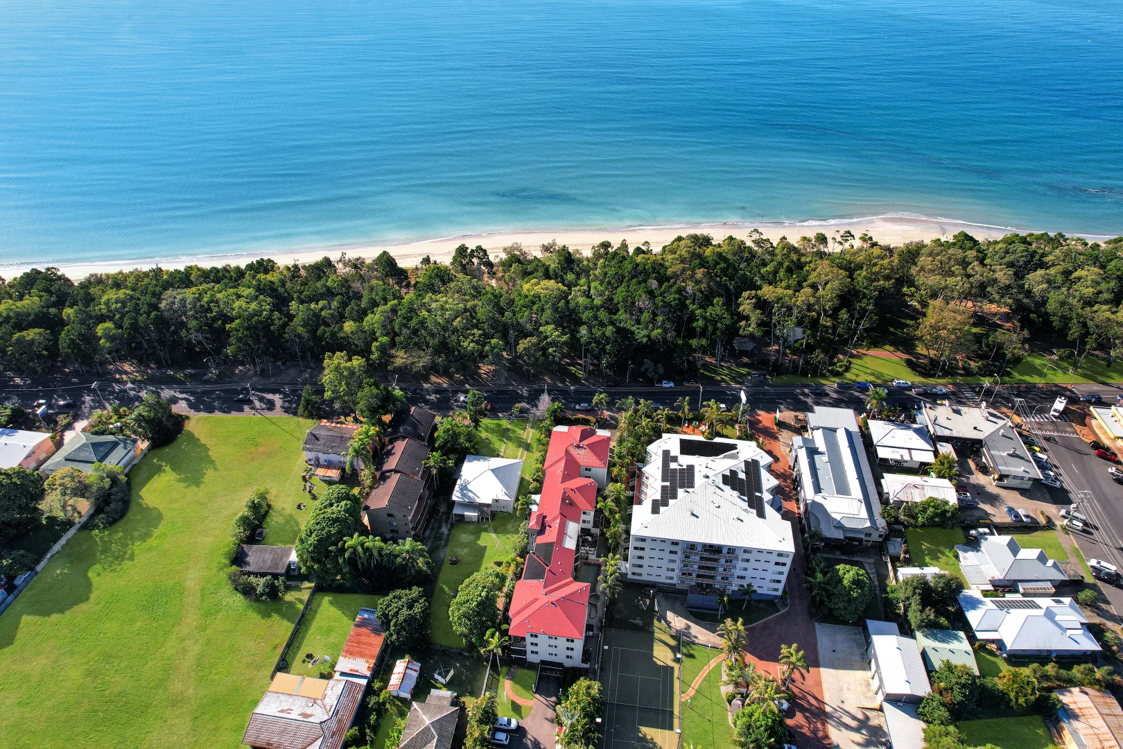 Additional image 11 of 3/396 Esplanade, Torquay QLD 4655
