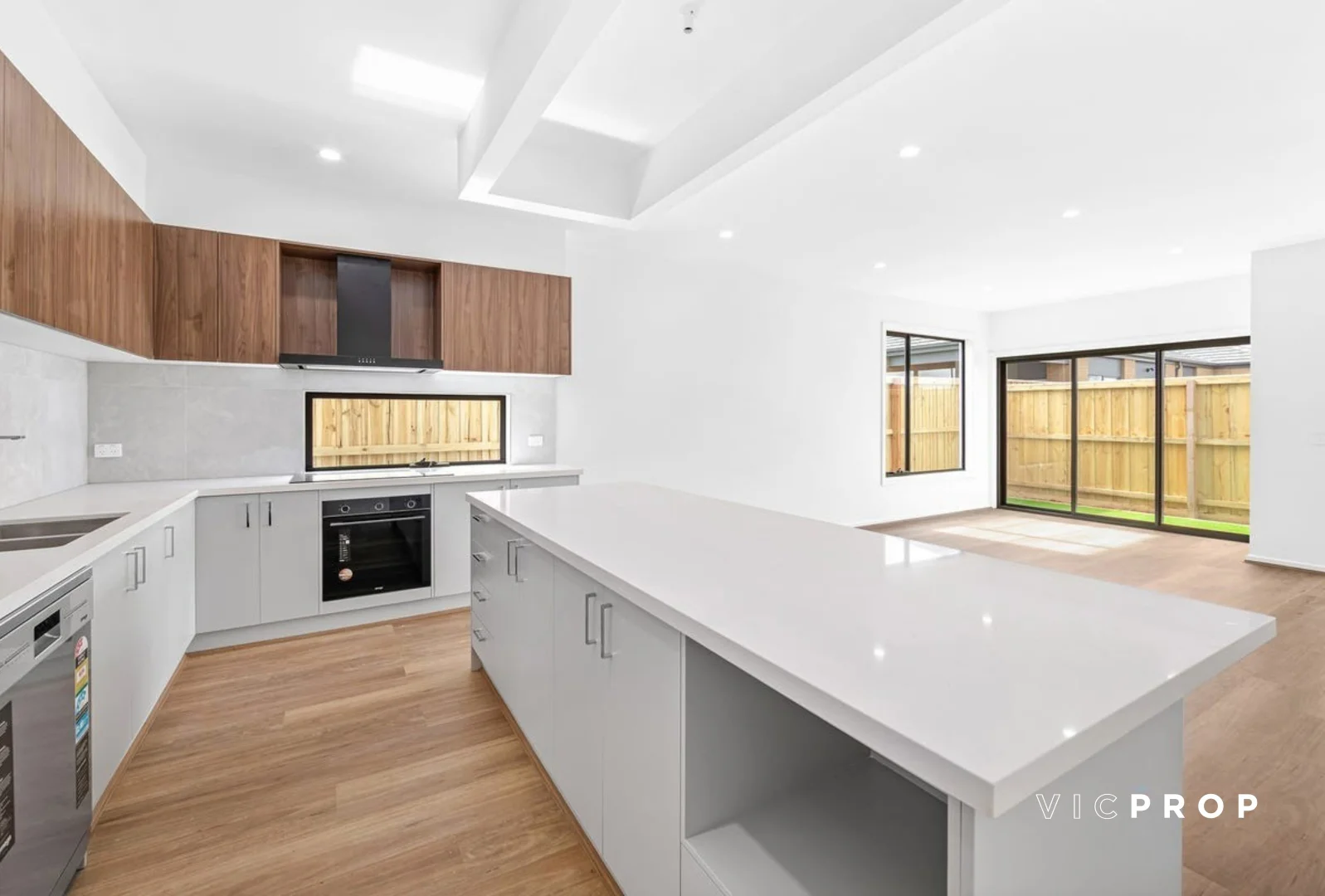 Additional image 4 of 40 Anghor Drive, Fraser Rise VIC 3336