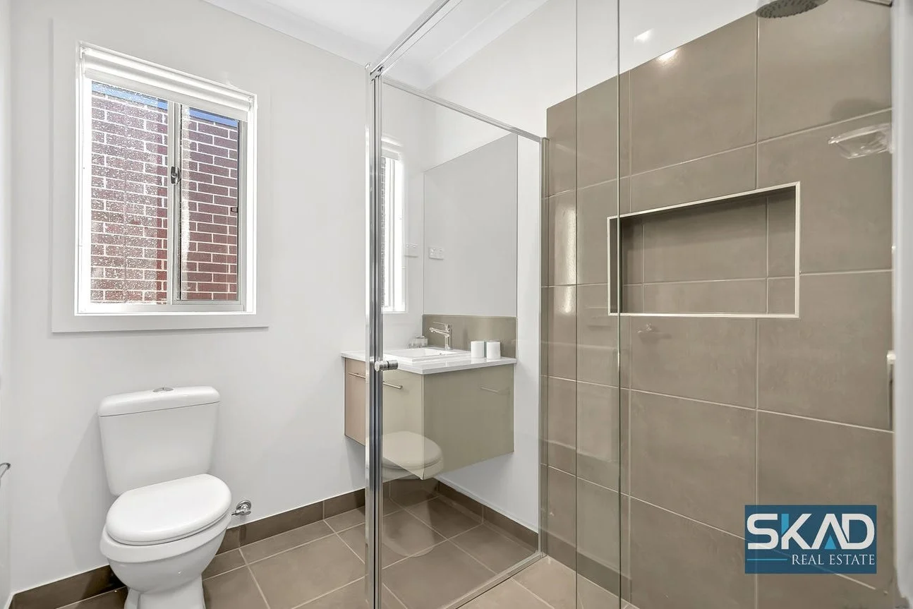 Additional image 2 of 33 Evergreen Crescent, Craigieburn VIC 3064