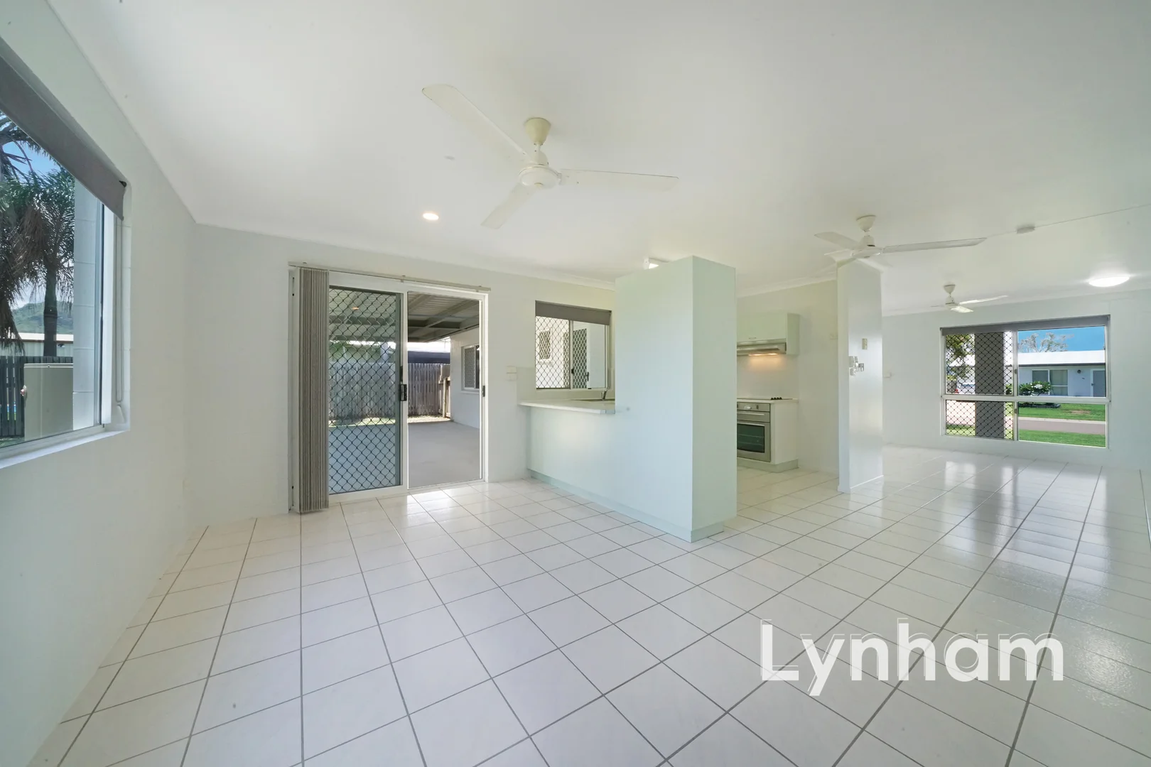 Additional image 4 of 27 Amber Avenue, Rasmussen QLD 4815