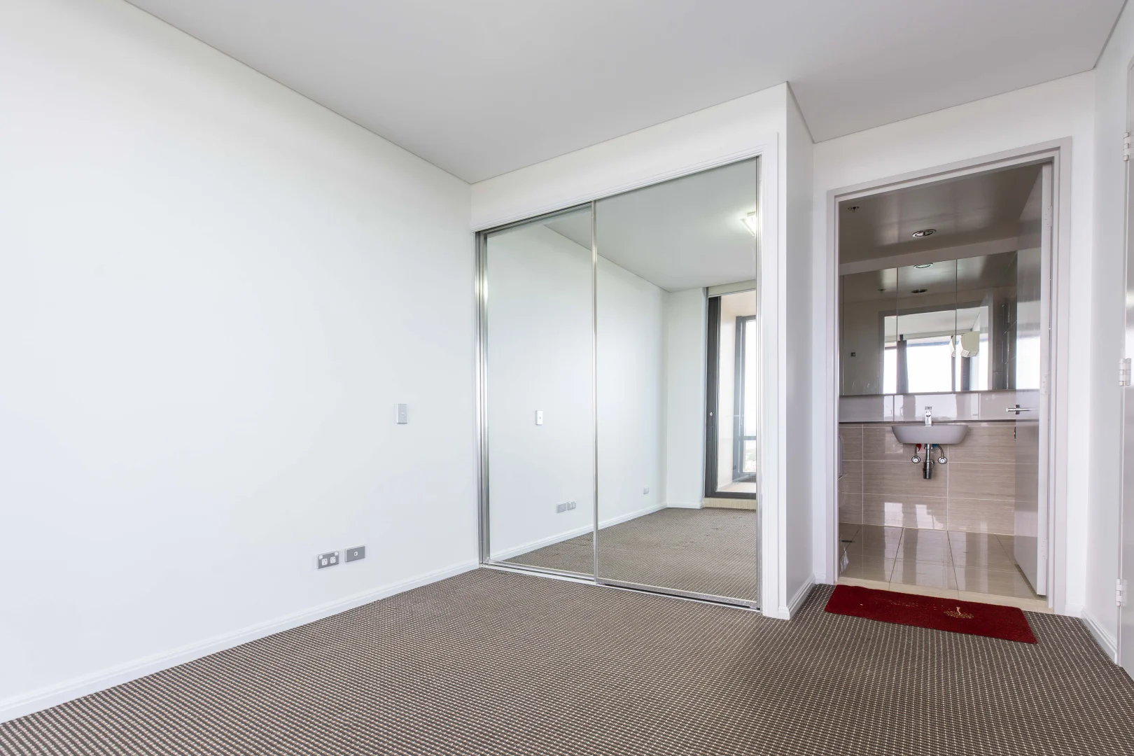 Additional image 4 of 2214/20 Gadigal Ave, Zetland NSW 2017