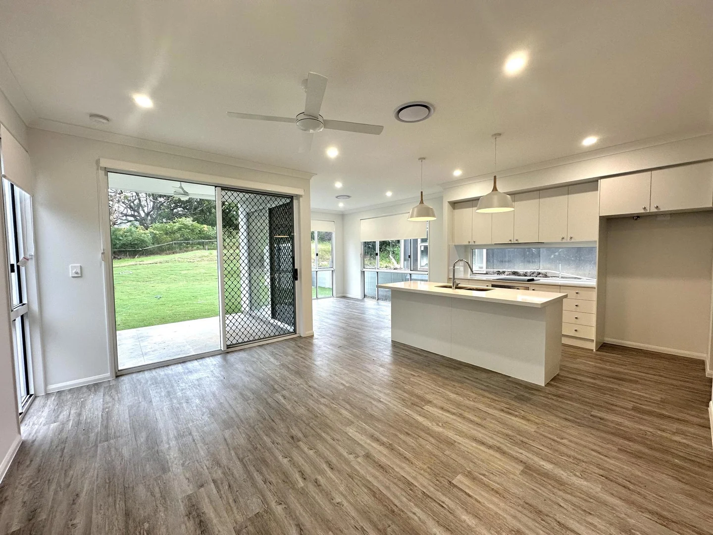 Additional image 4 of 20 Harris Street, Labrador QLD 4215