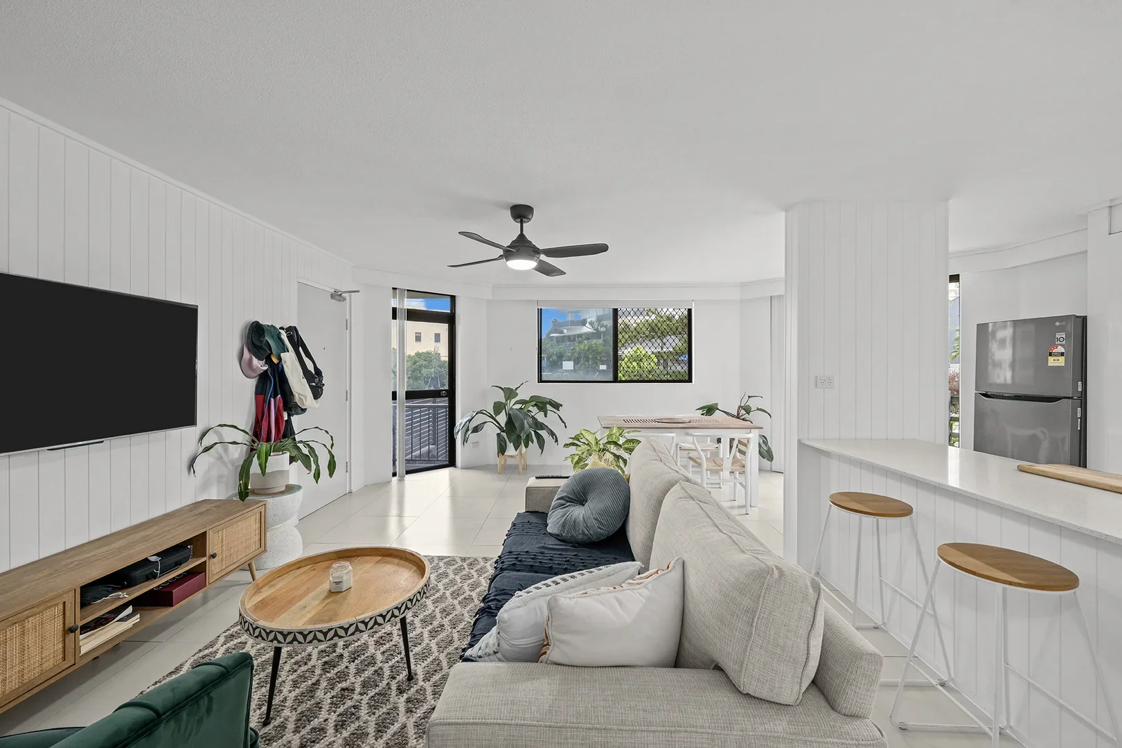 Additional image 3 of 2/186 Ferny Avenue, Surfers Paradise QLD 4217