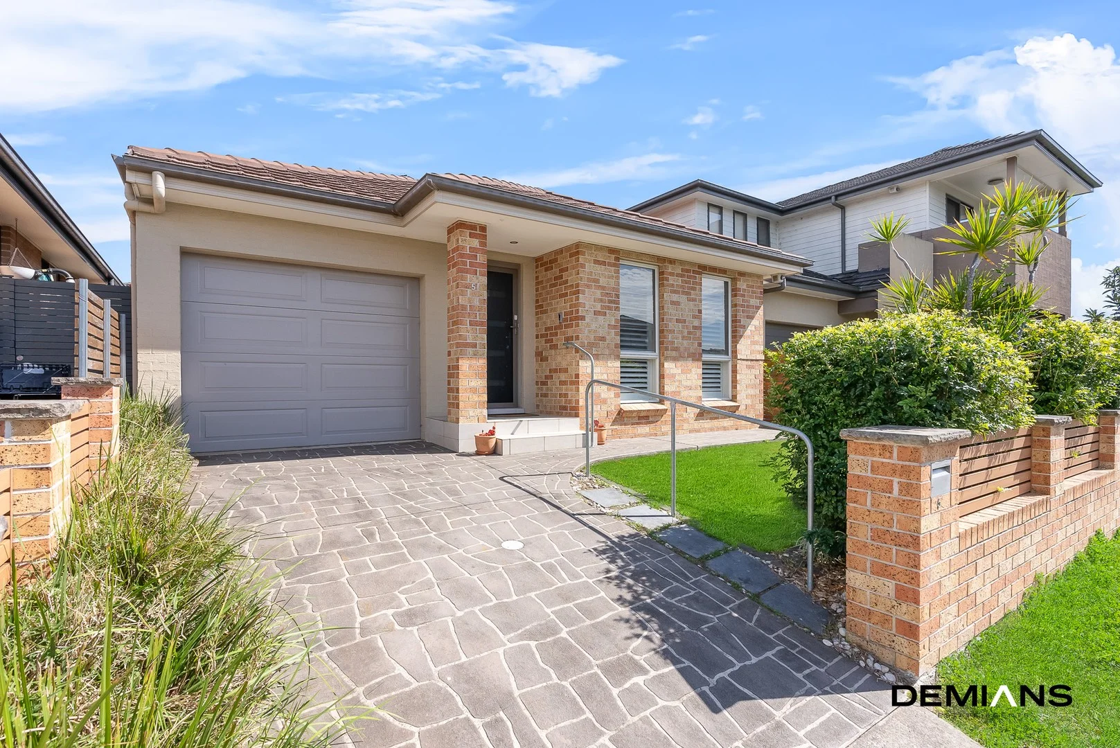 5 Fairway Close, Moorebank NSW 2170